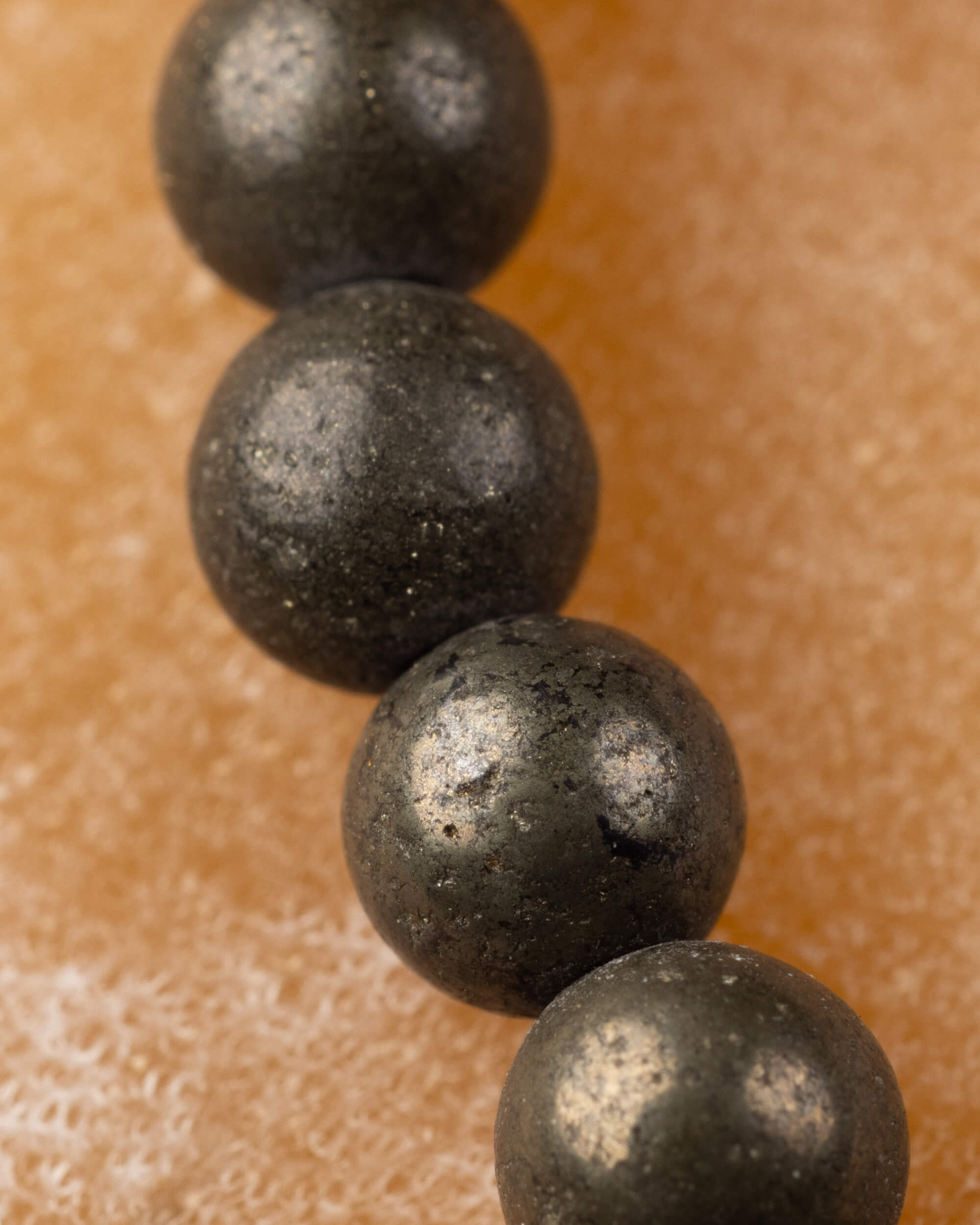 Pulsera de Pirita 4 mm - Claridad, Orden y Abundancia