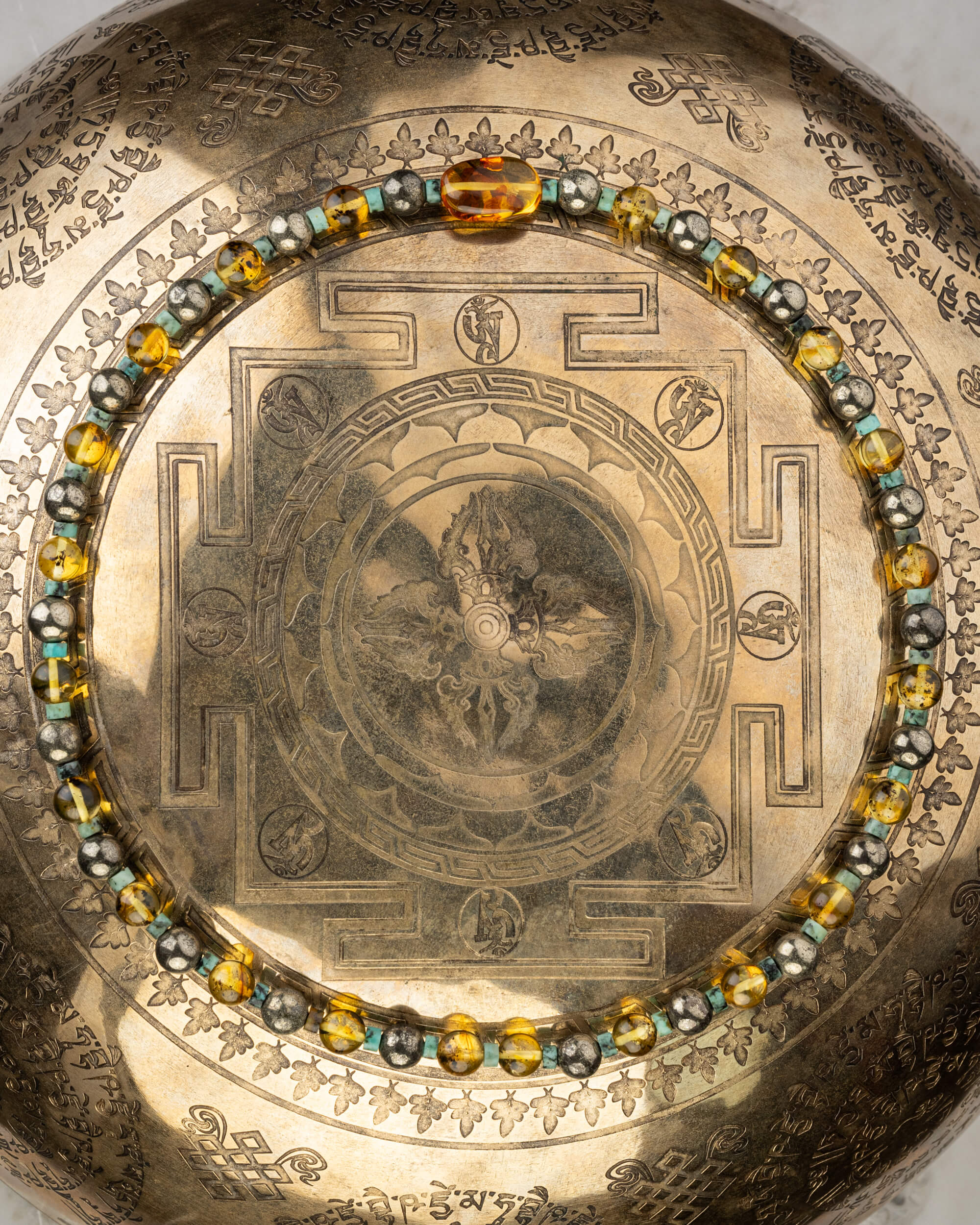 Codificador "Collar del Guerrero Solar" (45 cm)