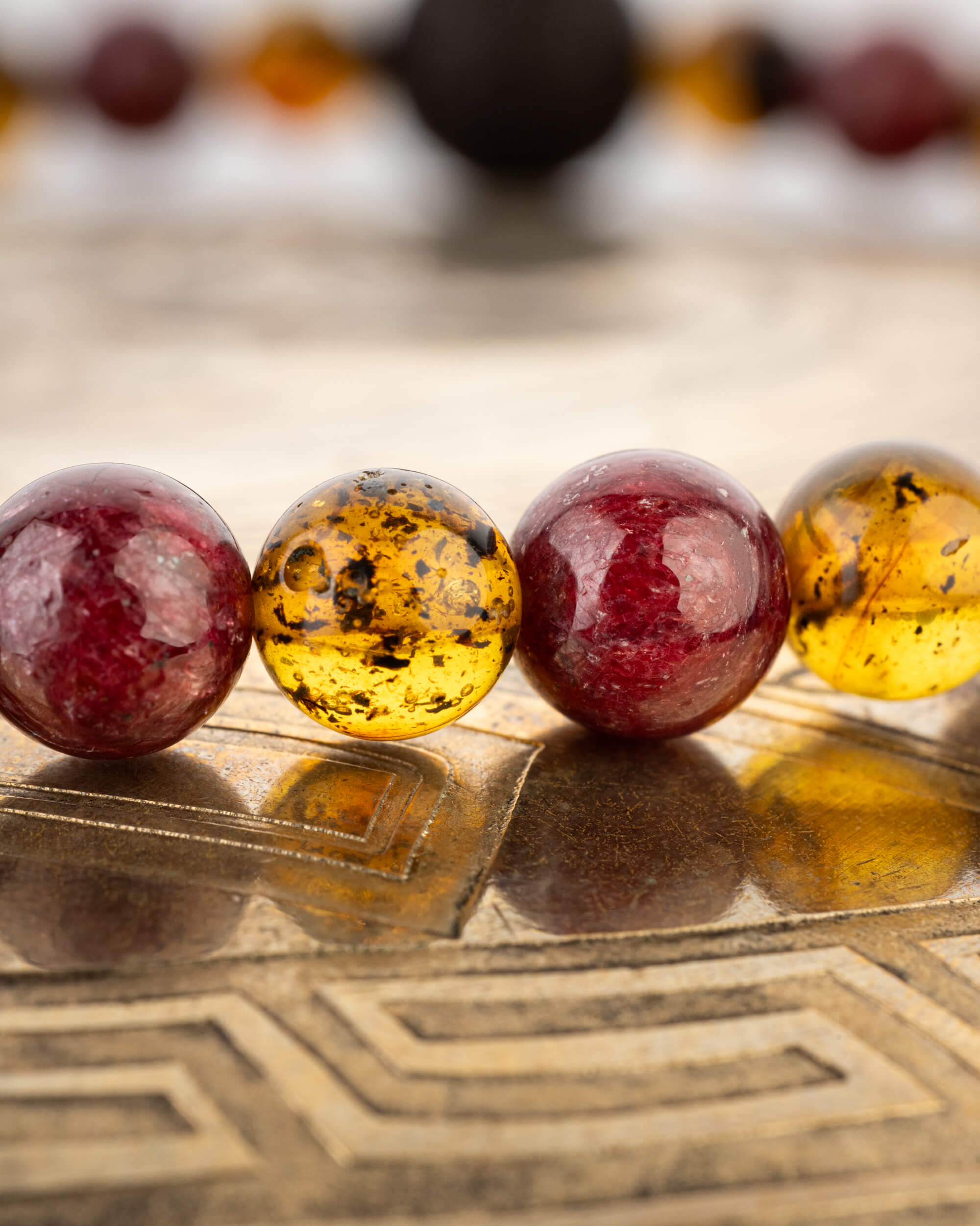 Codificador de Mano "Flama de Renacer" 33 cm - Fuego y Raíz (Agesta)