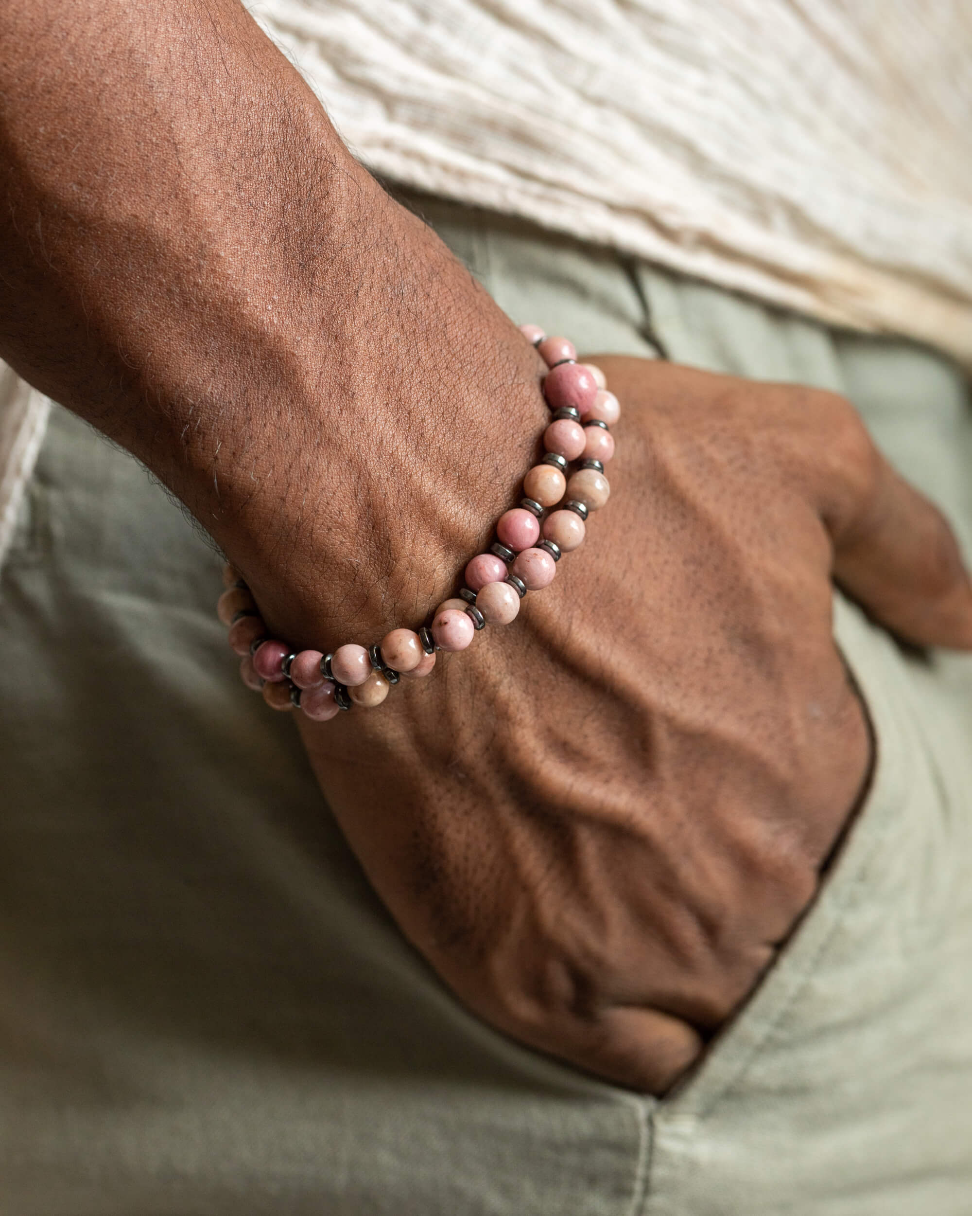 Codificador de Rodonita Rosa y Hematita (35 cm)