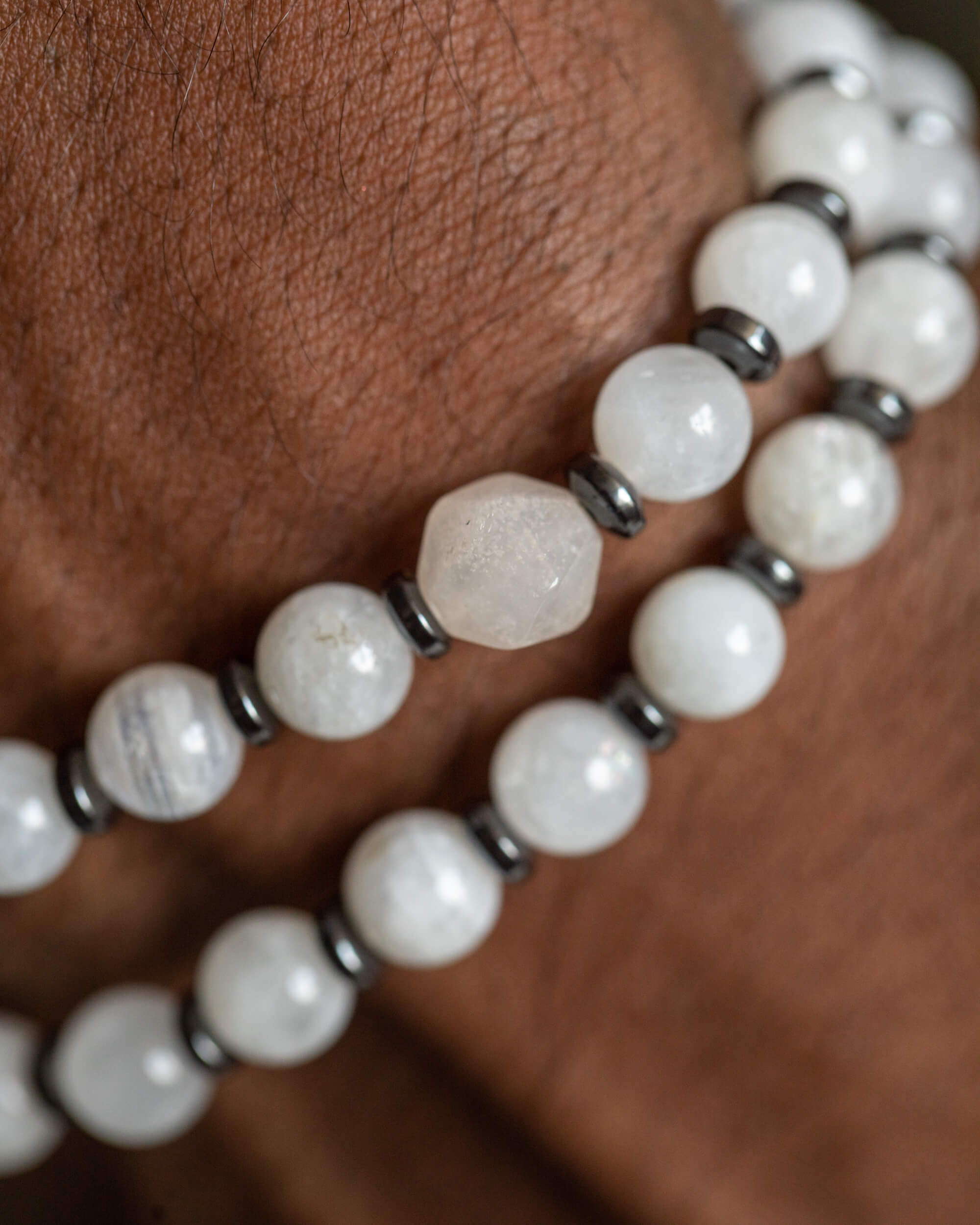 Codificador Collar Piedra Luna y Hematita 35/38 cm - Ritmo Anclado (Agesta)