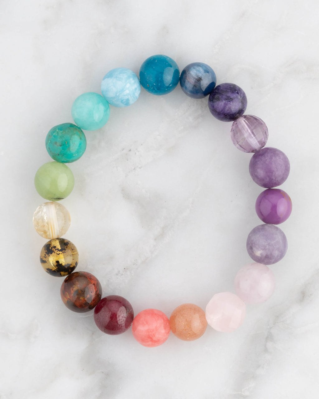 Pulsera 7 Chakras en círculo, pieza completa mostrando el degradado entero