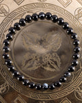 Pulsera de Ágata Negra de 6 mm, pieza completa con vetas grises sobre soporte grabado