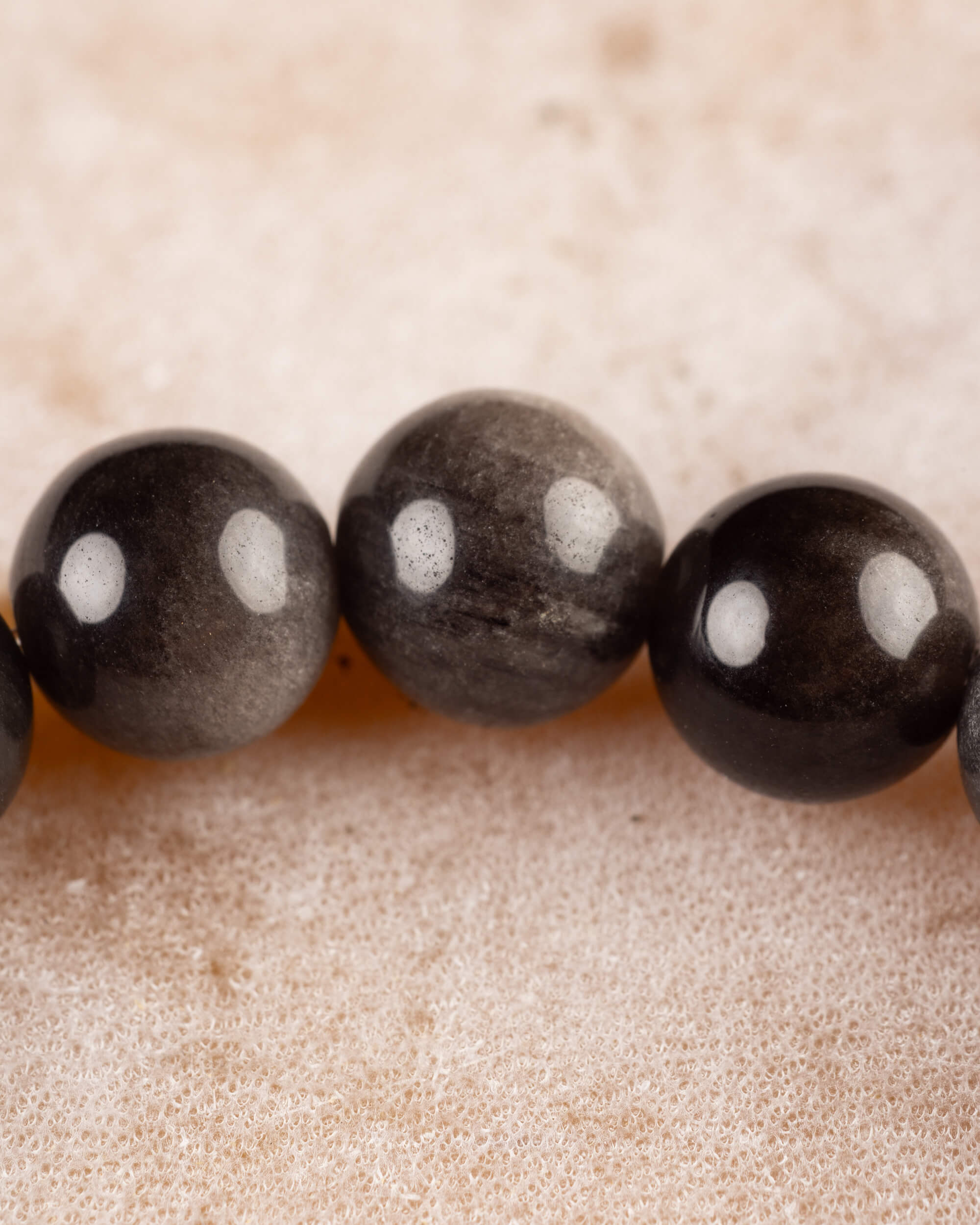 Pulsera de Obsidiana Plateada 🪙🛡️👁️  (8 mm) Protección, Introspección y Verdad
