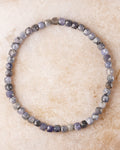 Pulsera de Tanzanita de 4 mm facetada, pieza completa sobre superficie clara