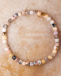 Pulsera de Ópalo Rosa de 4 mm facetada, pieza completa en círculo con tonos variados