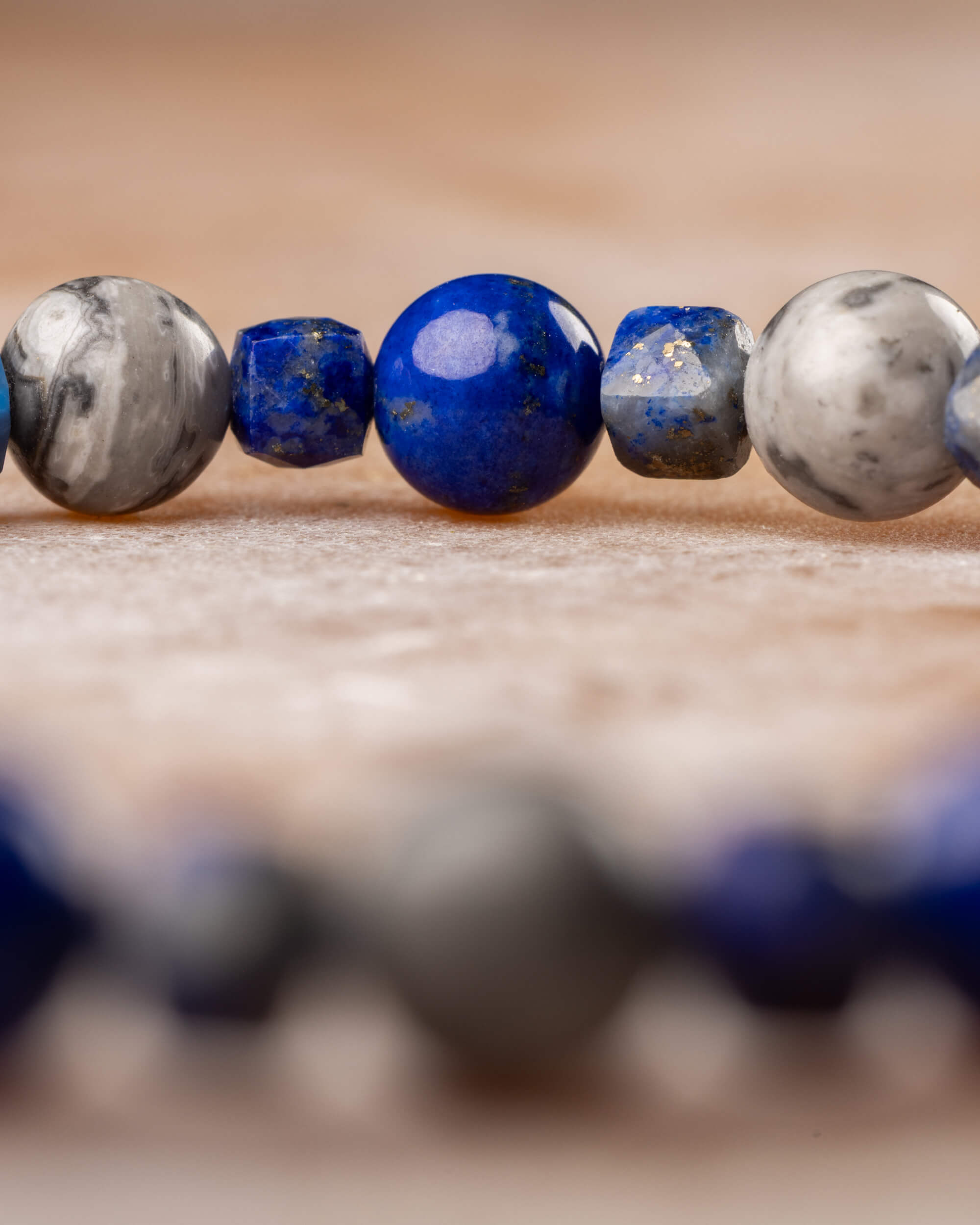 🔑 LLAVE 8: Pulsera “Cielo Encarnado”