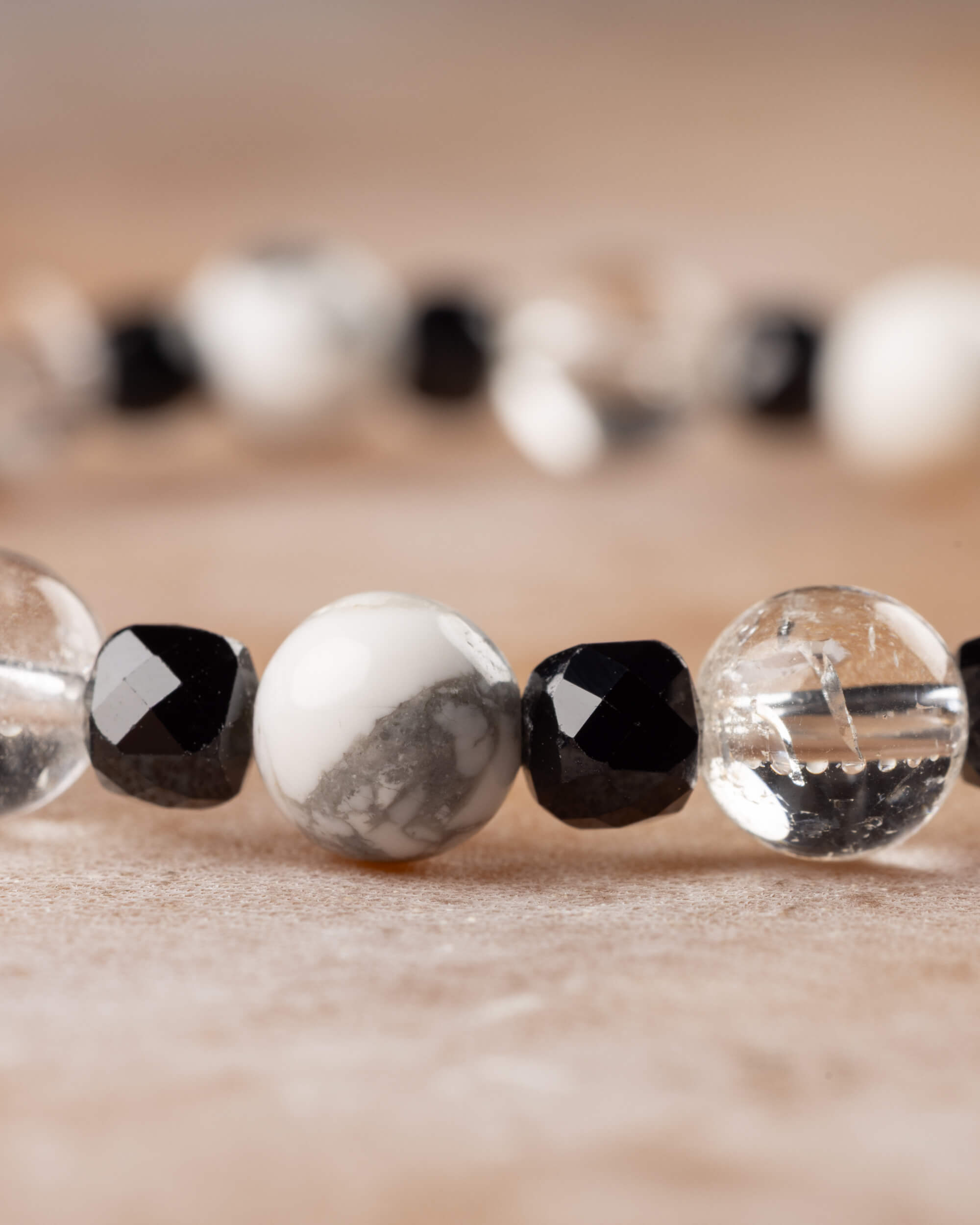🔑 LLAVE 12: Pulsera “Vacío que Sabe”