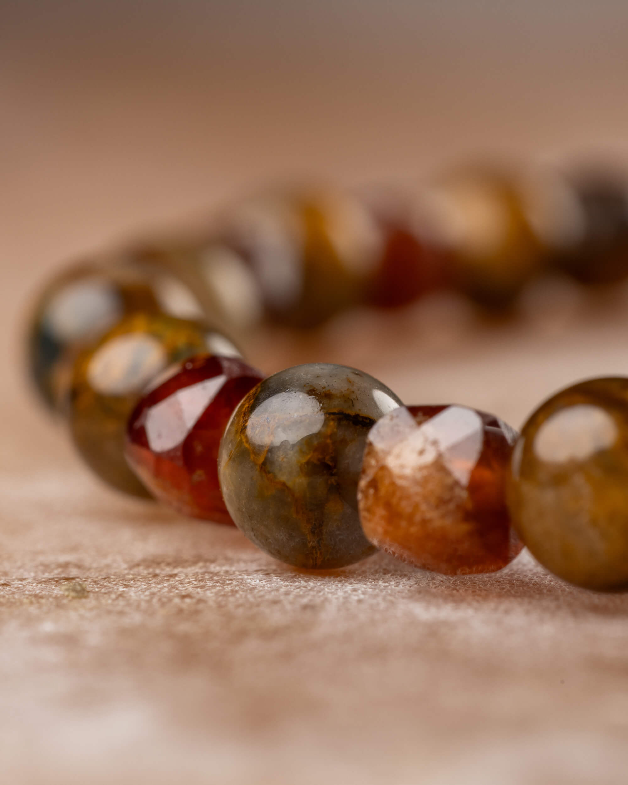 🔑 LLAVE 17: Pulsera “Relámpago Creativo”