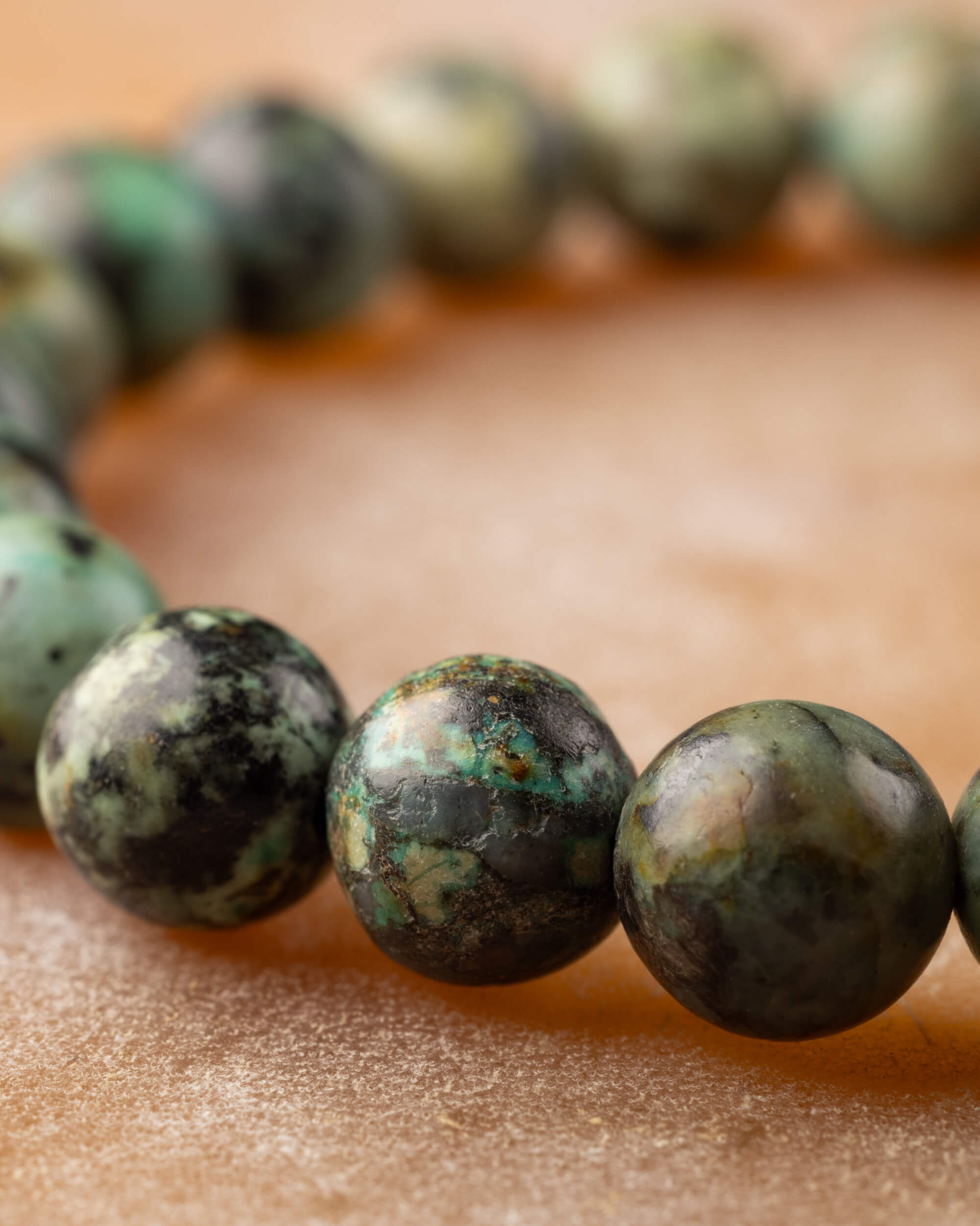 Pulsera de Turquesa Africana 🌍🦉💬 (8 mm) Evolución, Sabiduría y Comunicación