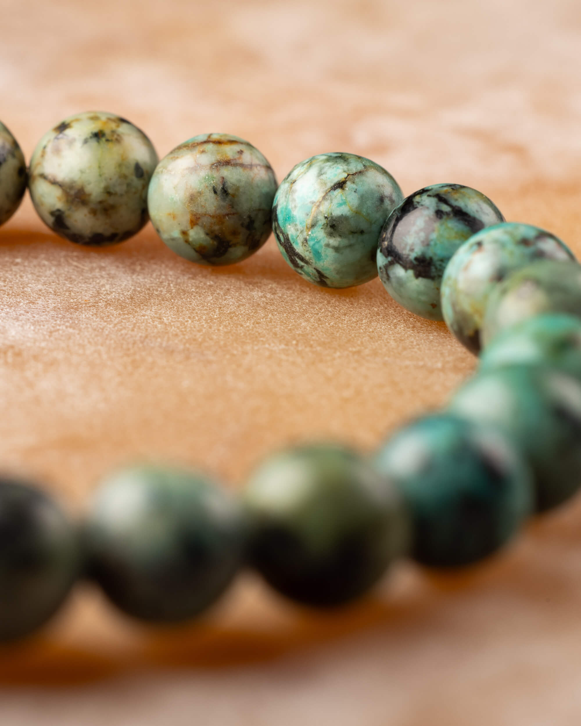Pulsera de Turquesa Africana 🌍🦉💬 (8 mm) Evolución, Sabiduría y Comunicación