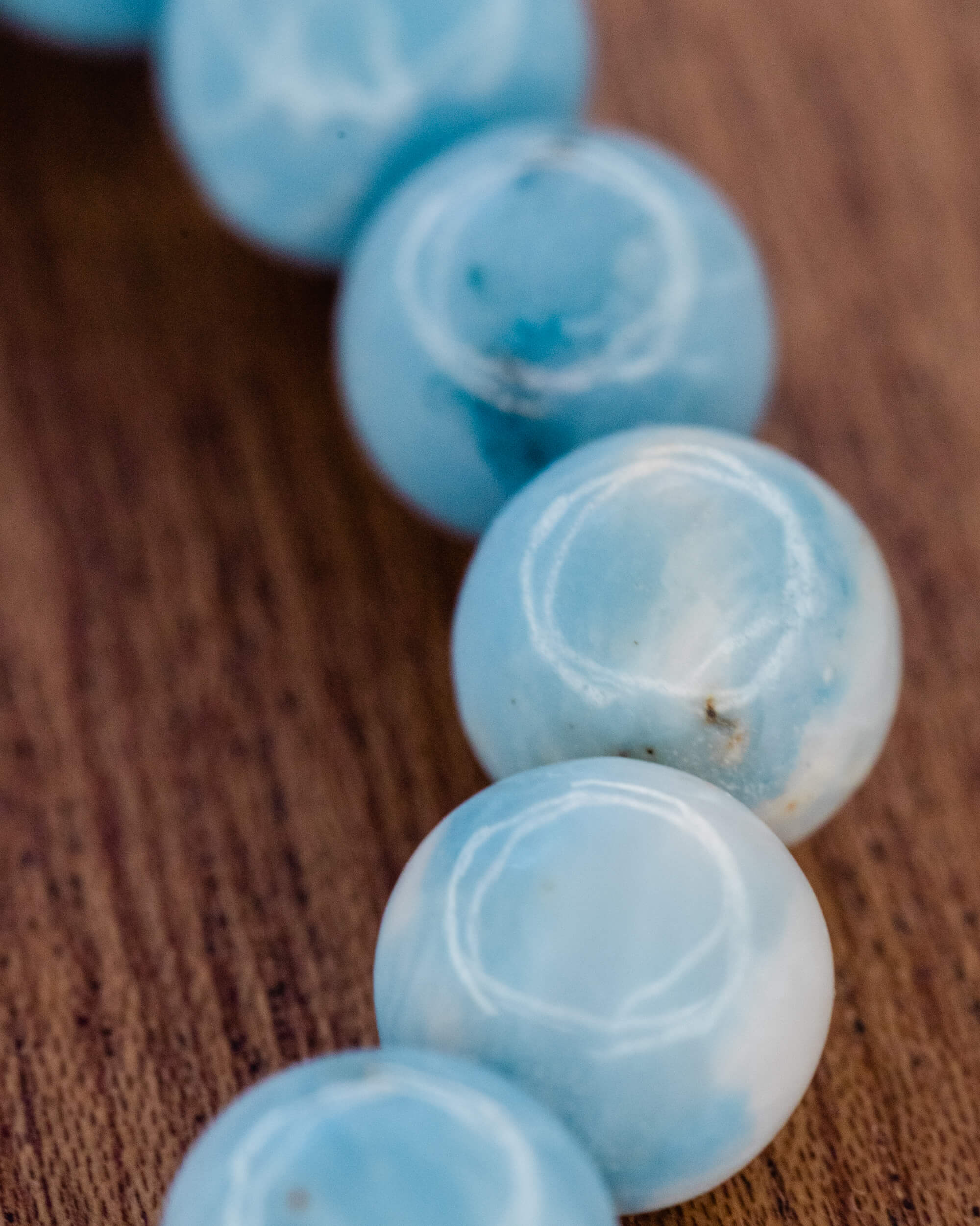 Pulsera de Larimar 🐋💬🔓 (8 mm) Comunicación, Fortaleza y Liberación