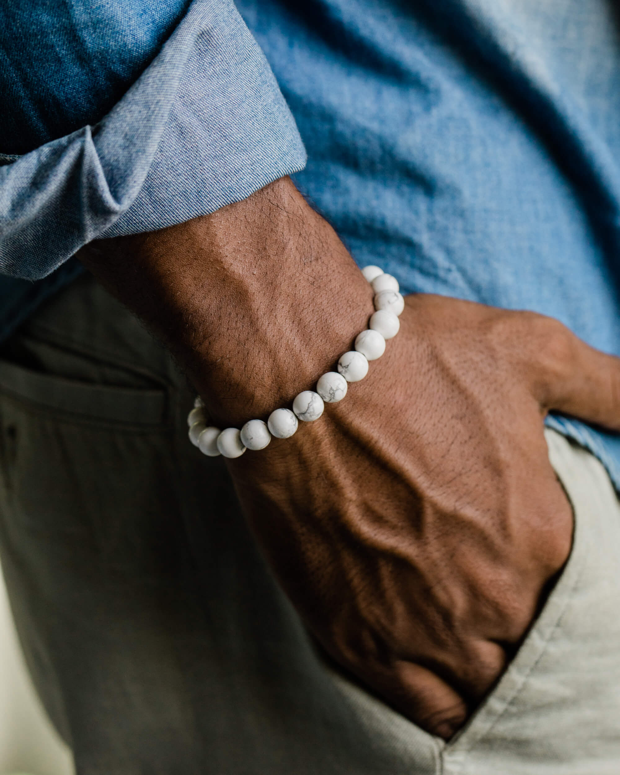 Pulsera de Howlita 🦢 🧘‍♂️🌙 (8 mm) Calma, Introspección y Equilibrio