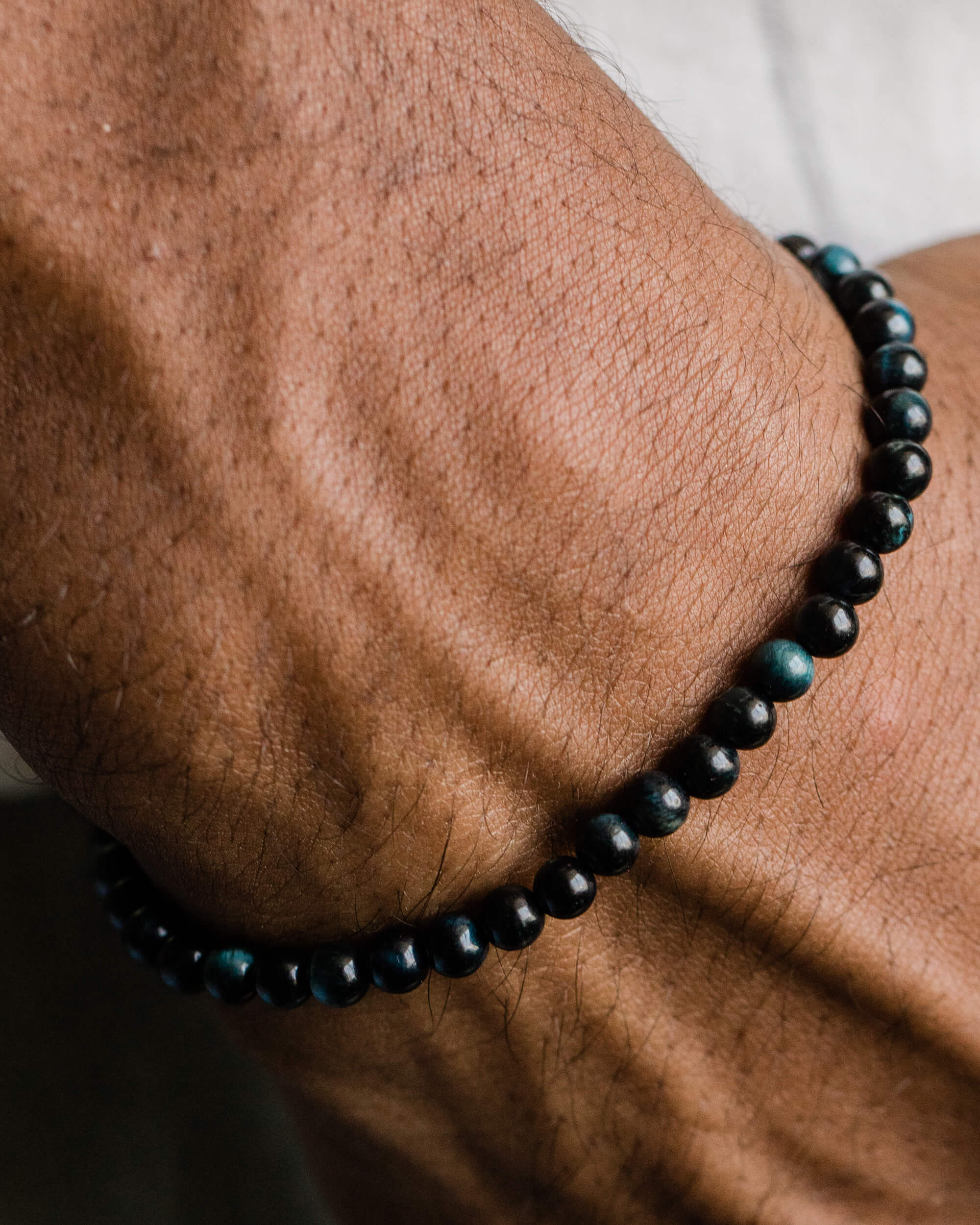 Pulsera de Ojo de Tigre Negro y Azul 🐅🗣️🎯 (4 mm) Comunicación y Estabilidad