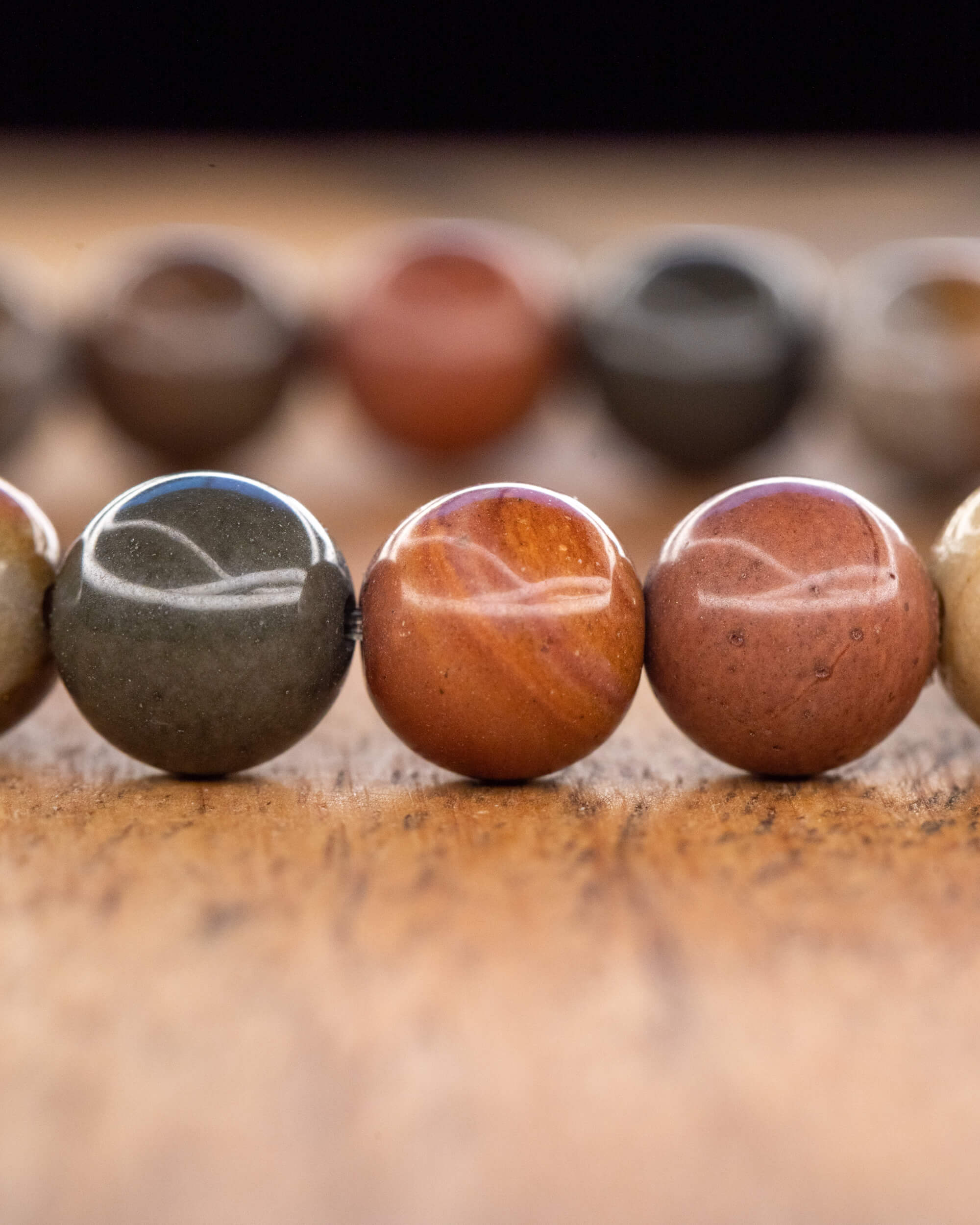 Pulsera de Madera Petrificada 🌳🪵⏳ (8 mm) Paciencia y Crecimiento Constante