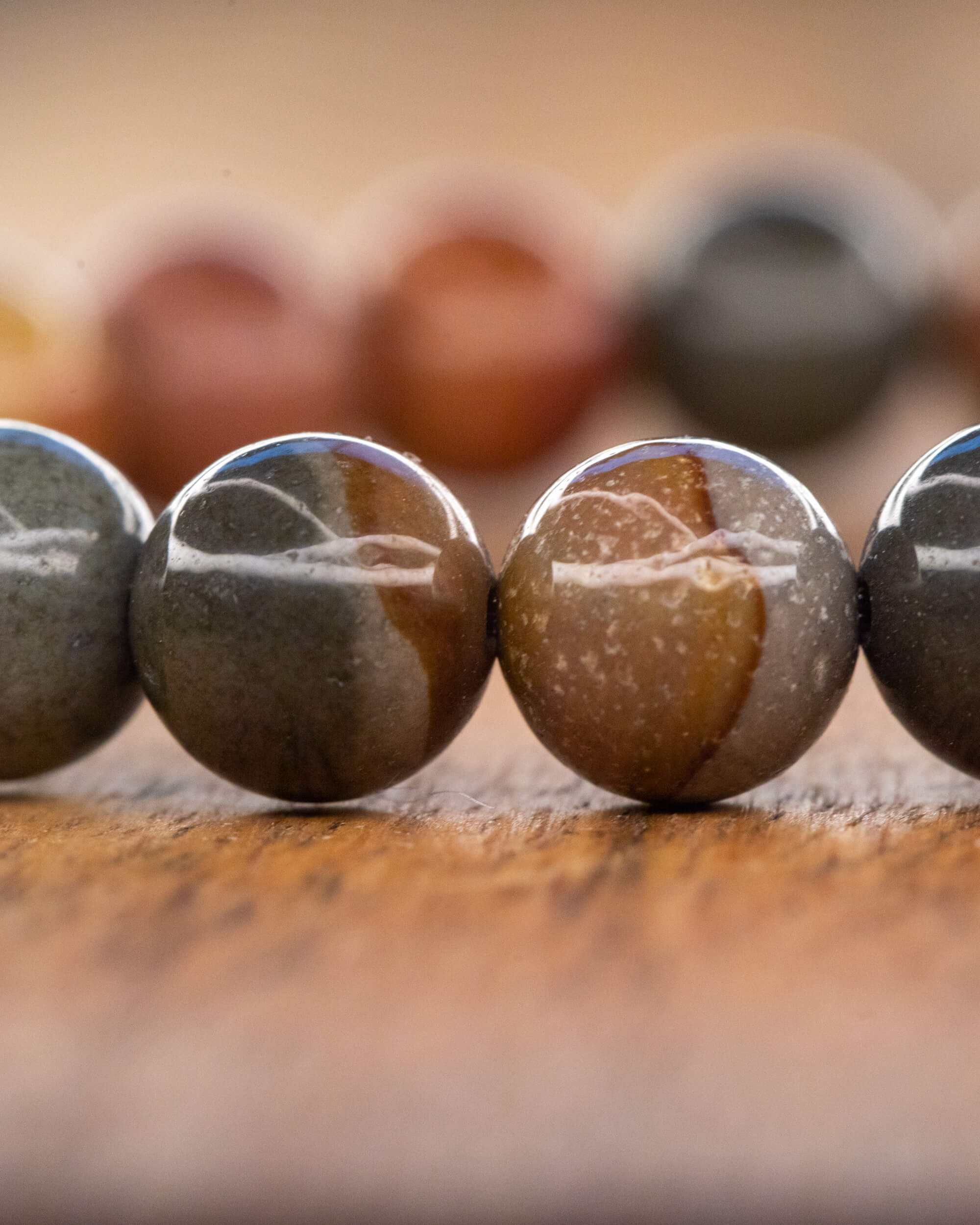 Pulsera de Madera Petrificada 🌳🪵⏳ (8 mm) Paciencia y Crecimiento Constante